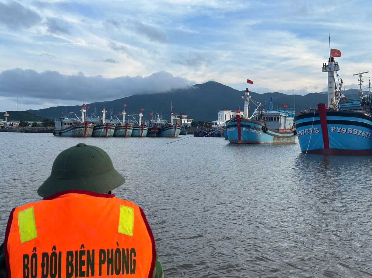 Chủ động ứng phó bão KALMAEGI – Bảo vệ an toàn tính mạng và tài sản Nhân dân